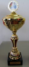 Bild: Der Siegerpokal.