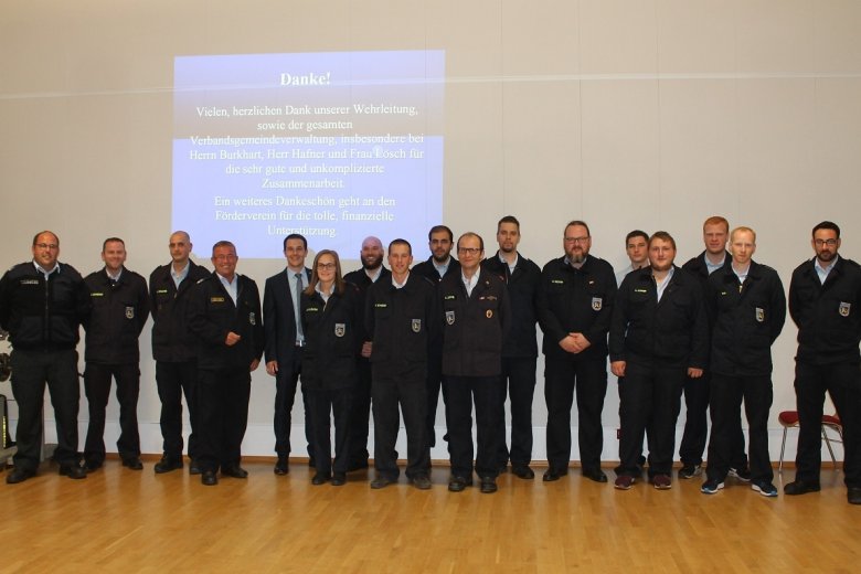 Gruppenbild Jahreshauptversammlung FFW Annweiler 2018