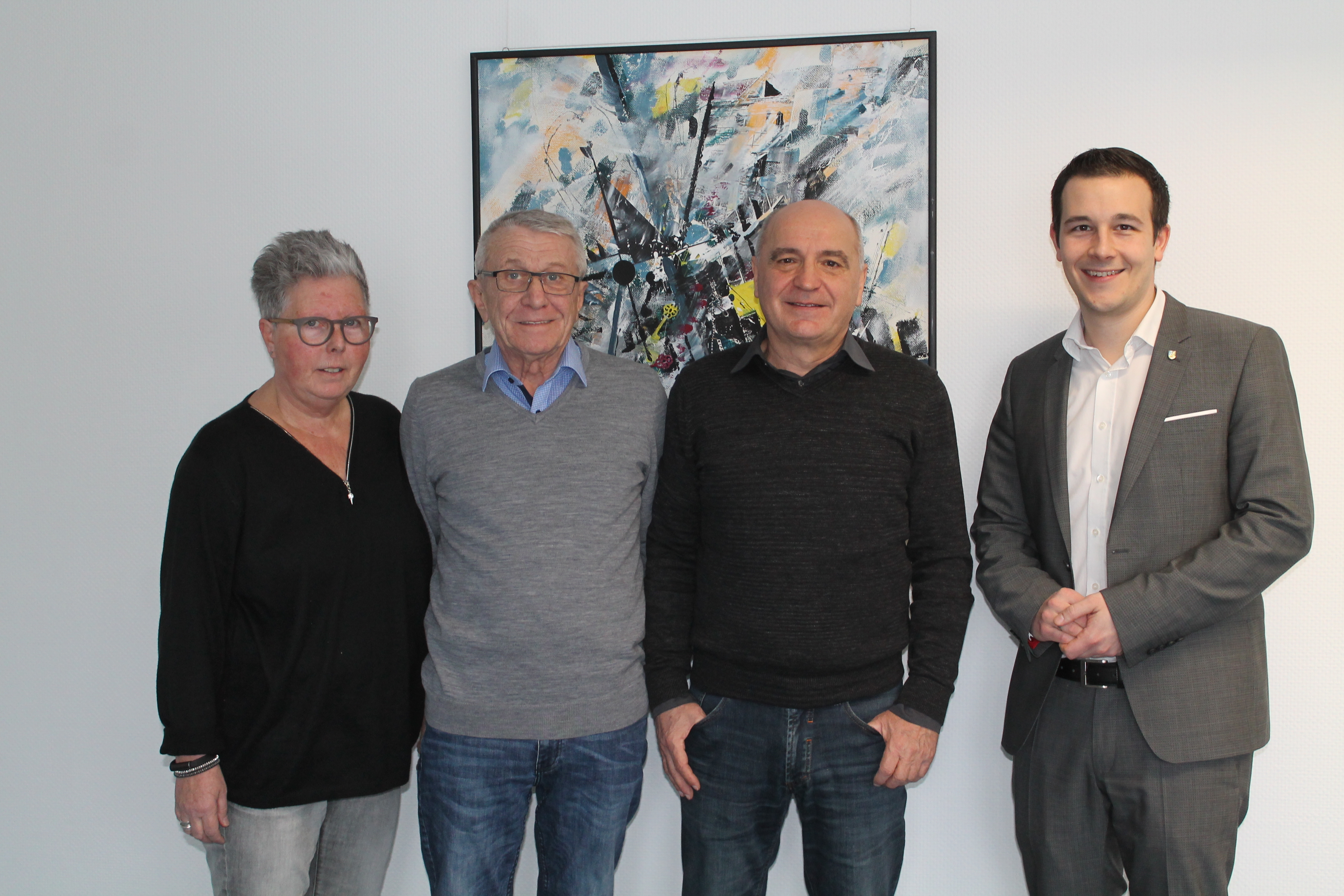 Bild: Bürgermeister Christian Burkhart verabschiedet Kollegen