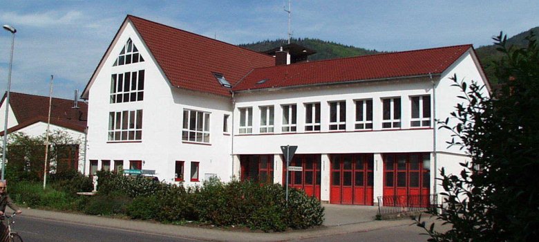 Bild: Feuerwache der Verbandsgemeinde Annweiler am Trifels